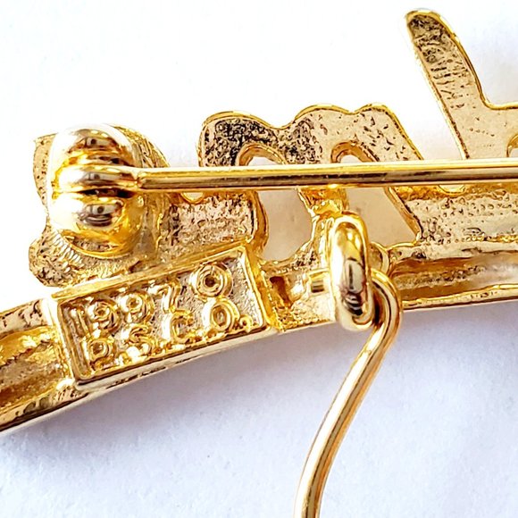 1997 GRANDMA Grandchildren Charms Love Pride Gold Pin Brooch - Picture 8 of 10